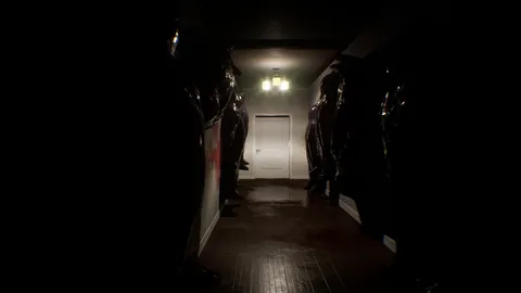 CASE 2: Animatronics Survival screenshot