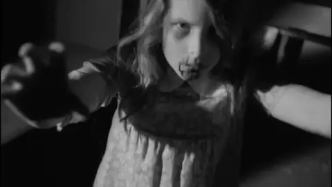ROUGH KUTS: Night of the Living Dead screenshot