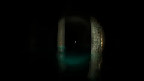 Running Through Backrooms screenshot