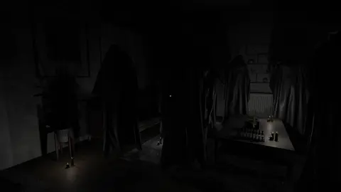 Alone in the house screenshot
